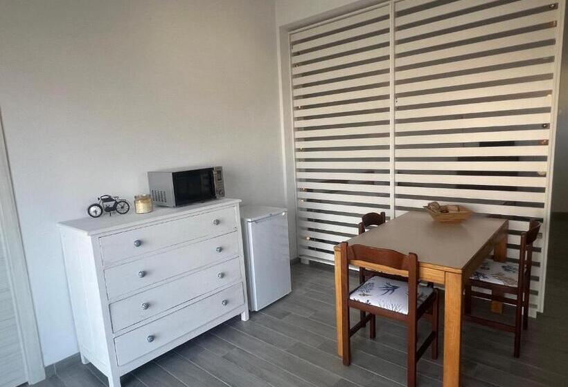 ベッドアンドブレックファースト A Casa Di Marzia