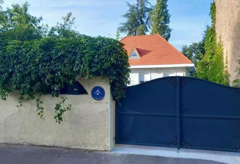 ベッドアンドブレックファースト Gîte La Belle étoile   Paray Le Monial