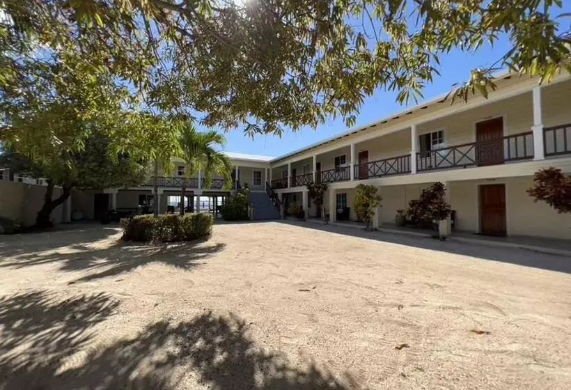 Eastern Harbor Resort