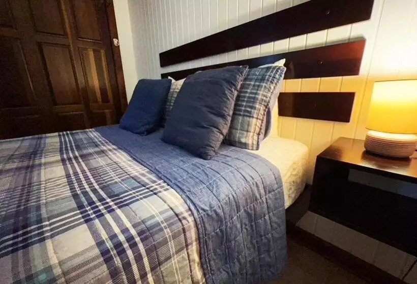Eastern Harbor Resort