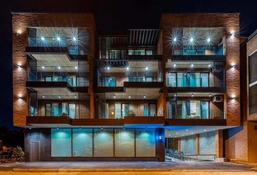 Gratus Aparthotel Tbilisi