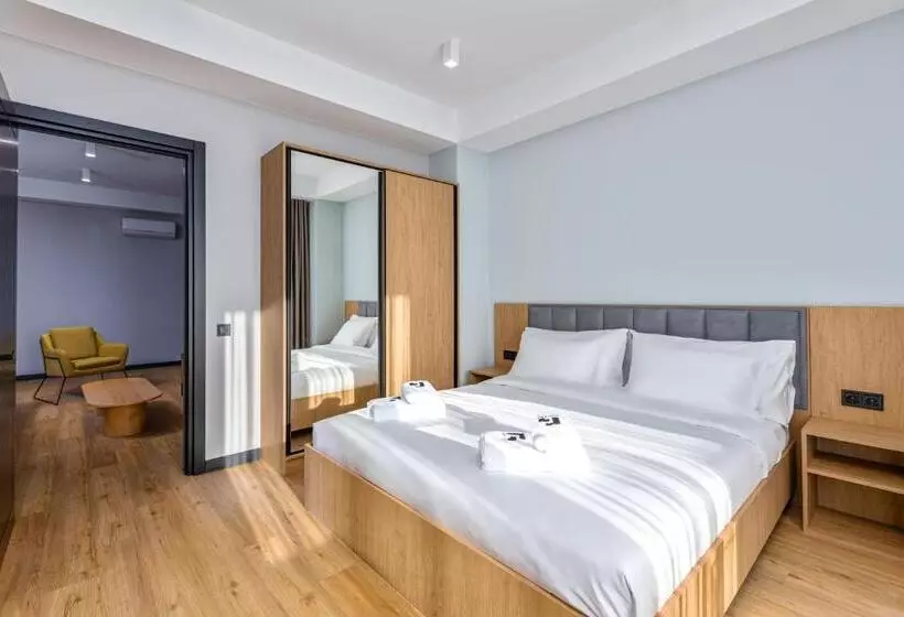 Gratus Aparthotel Tbilisi