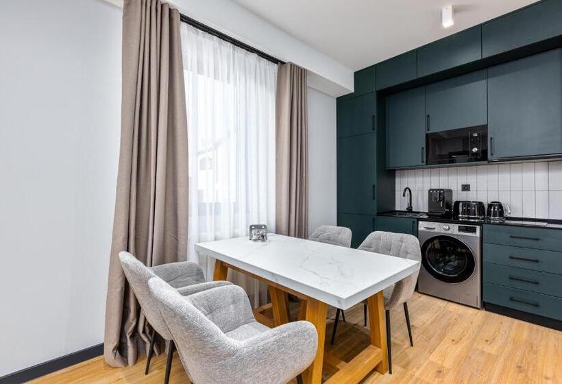 Gratus Aparthotel Tbilisi