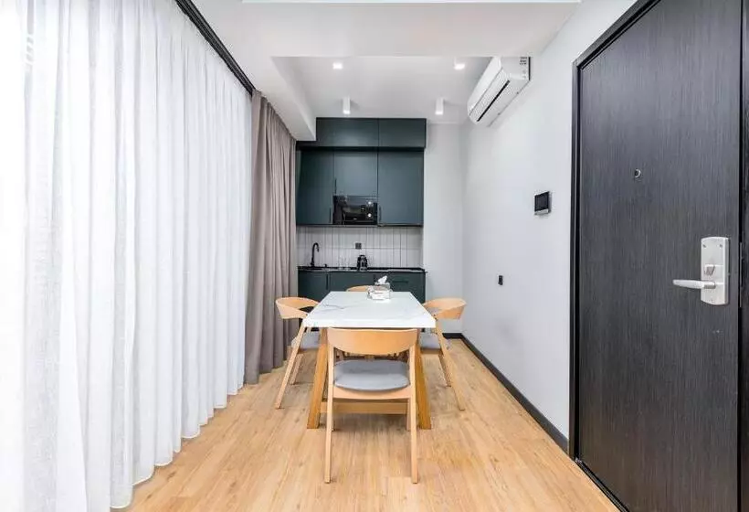 Gratus Aparthotel Tbilisi