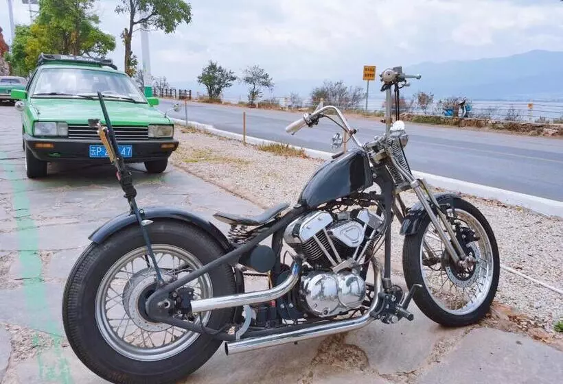 Hotelli Dali Fish Inn Sea View