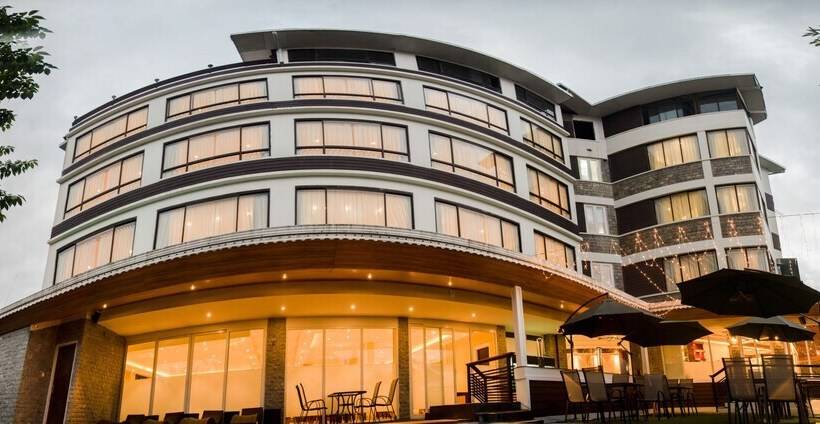 هتل The North Star