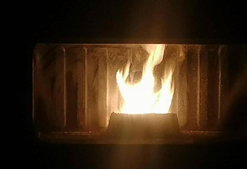 Пансион Room In Bb   Lit 2 Personnes Avec Un Grand Bureau