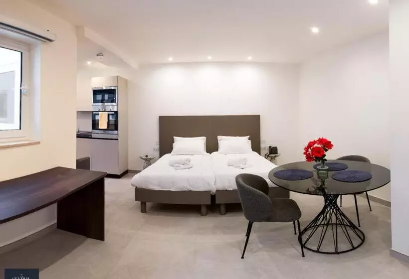 پانسیون The Central Guesthouse