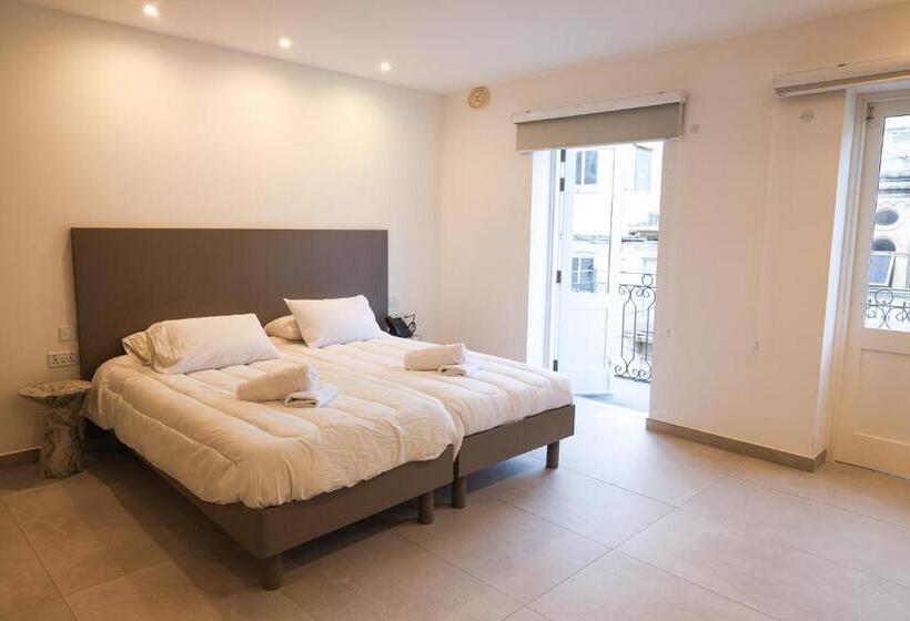 پانسیون The Central Guesthouse