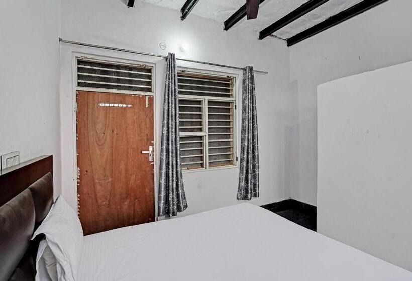 Spot On Hotel Delight