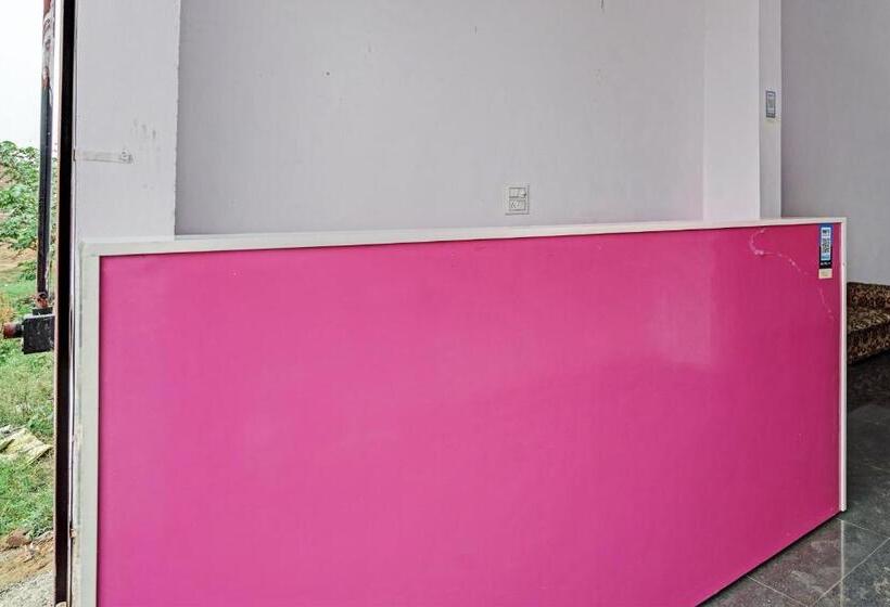 Spot On Hotel Delight