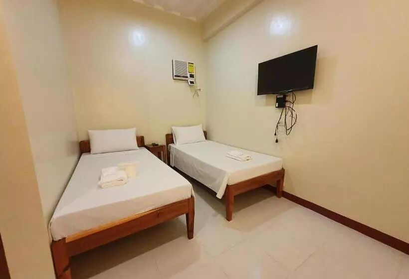 ベッドアンドブレックファースト Amarav Pension House Nacpan El Nido
