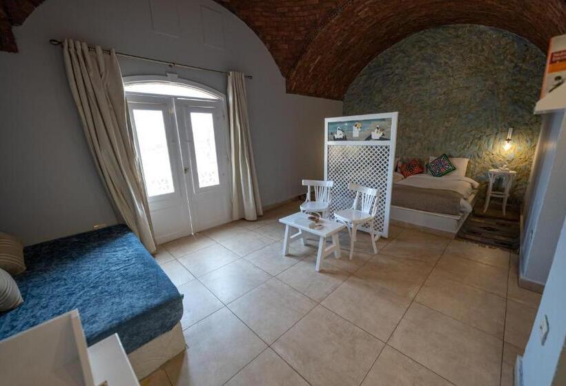 تختخواب و صبحانه Anakato Nubian Experience