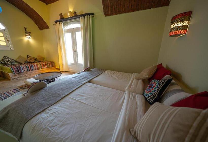 تختخواب و صبحانه Anakato Nubian Experience