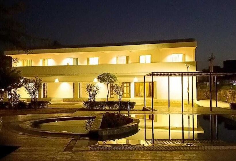 בית מלון כפרי Amayra The Luxury Farm