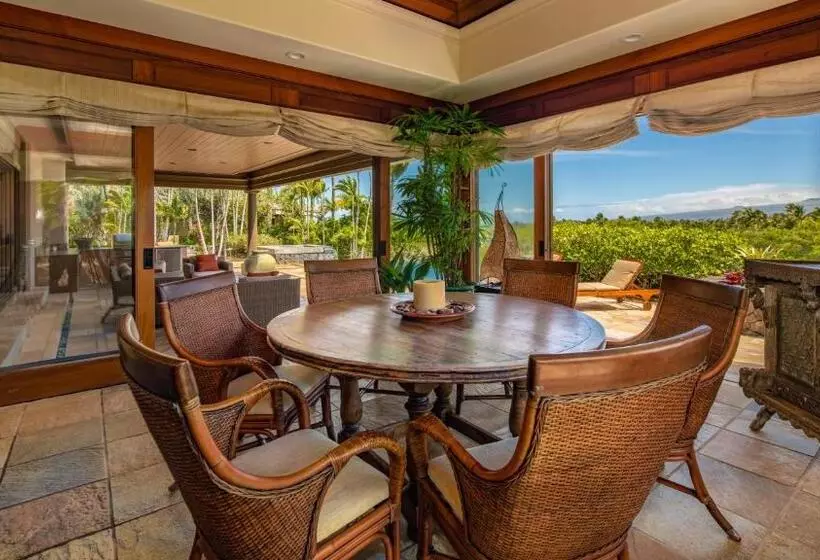 Hotelli Mauna Lani Luxury Vacation Villas   Coraltree Residence Collection