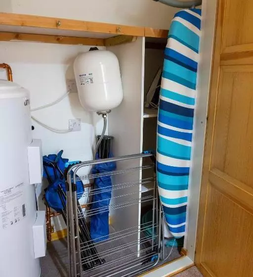 Hotelli Scandinavian Village Ltd