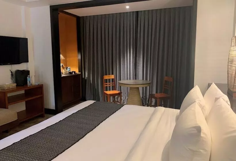 ホテル The Henry Resort Dumaguete