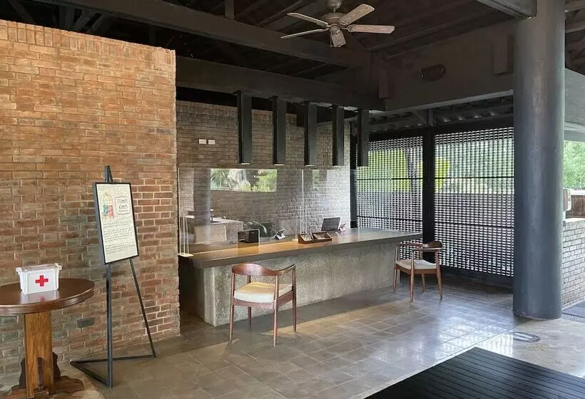 ホテル The Henry Resort Dumaguete