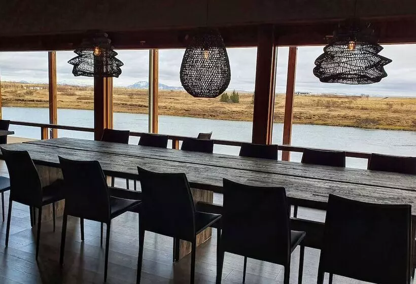 هتل West Ranga Lodge