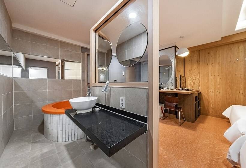 Motel Ansan Geongeondong O2