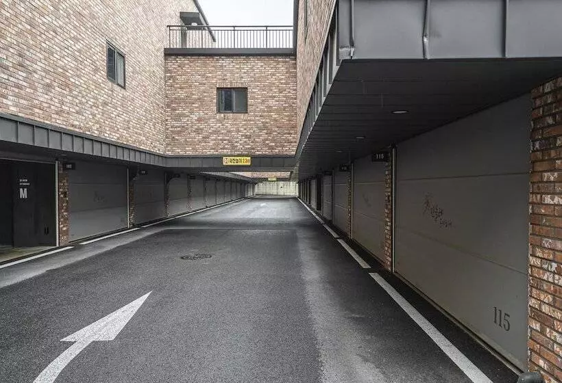 Motelli Icheon February Hotel Icheon Branch