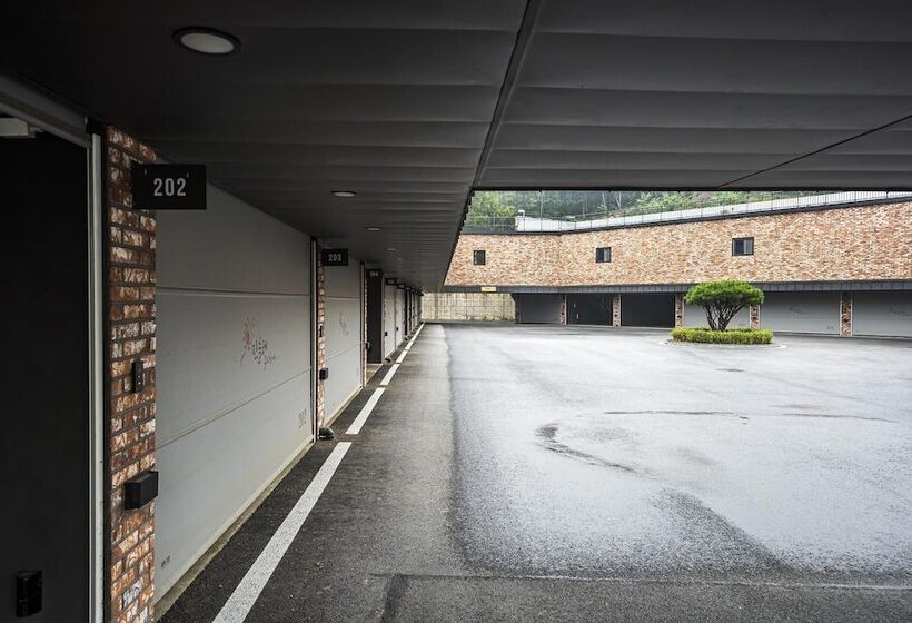 Motel Icheon February Hotel Icheon Branch