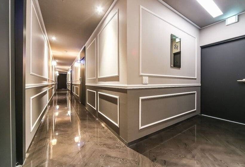 Motel Yeosu Hotel L Crane