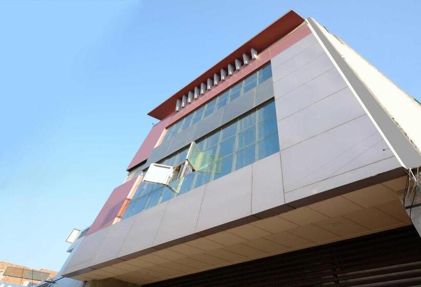 Oyo Flagship 29679 Hotel Umang Gg