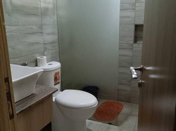 Eleventh House Hotel And Suites