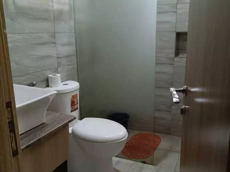 Eleventh House Hotel And Suites