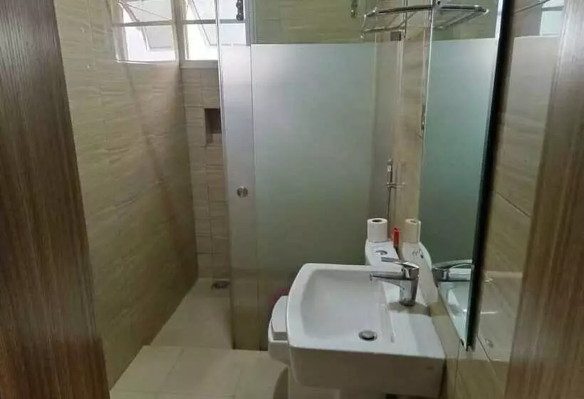 Eleventh House Hotel And Suites