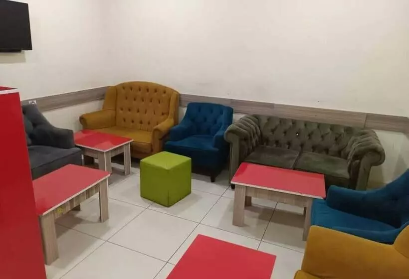 Eleventh House Hotel And Suites