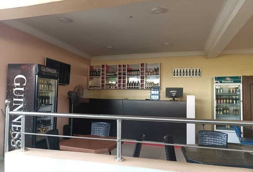 Eleventh House Hotel And Suites