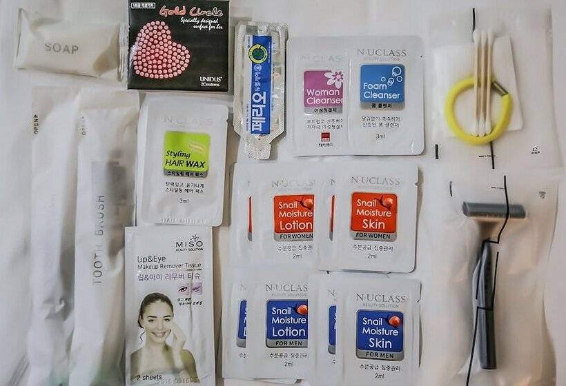 Eumseong Chungbukyeoksindosi H Motel