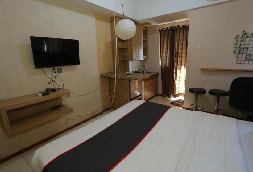 فندق Collection O 93142 Lion Rooms