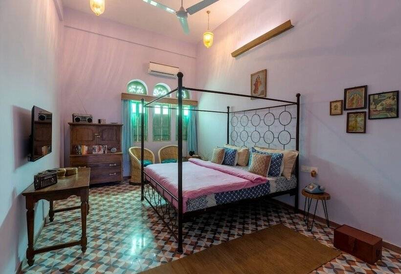 ホテル Kol Pol Mohalla Boutique