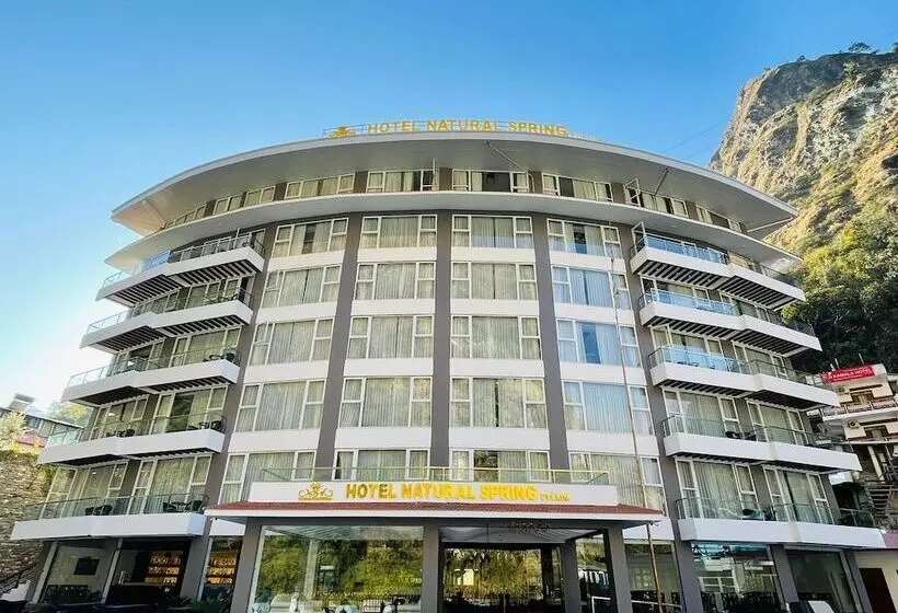 هتل Natural Spring Pvt.ltd