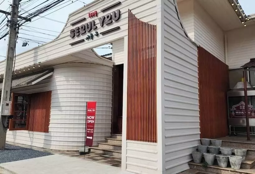 هتل Nipa House Khoayai Villa