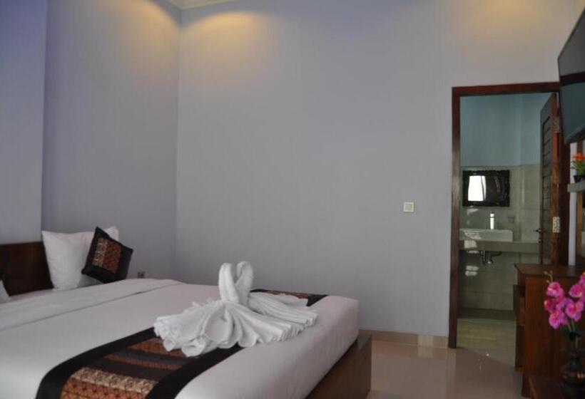 호텔 Pradana Beach Inn Luxury