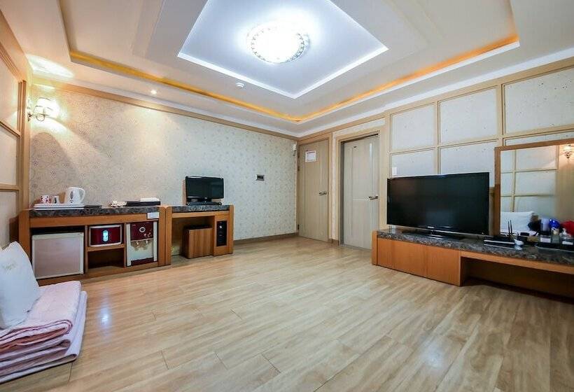 Jangheung Swiss Self Check In Motel