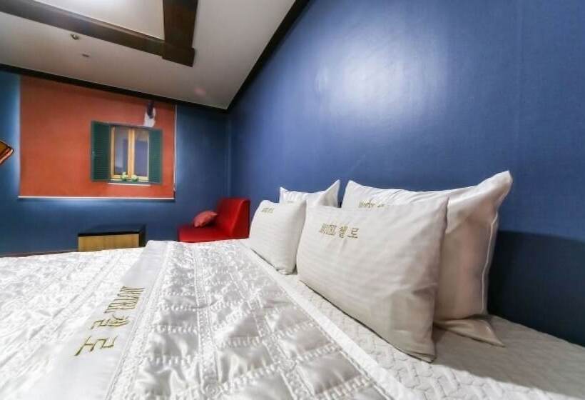 Motel Changwon Sangnamdong Cello