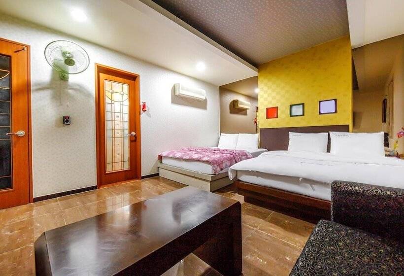 모텔 Gimcheon Hisense