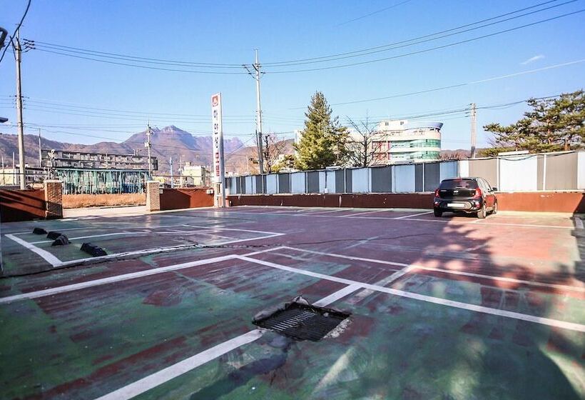 فندق على الطريق Mungyeong Oncheon