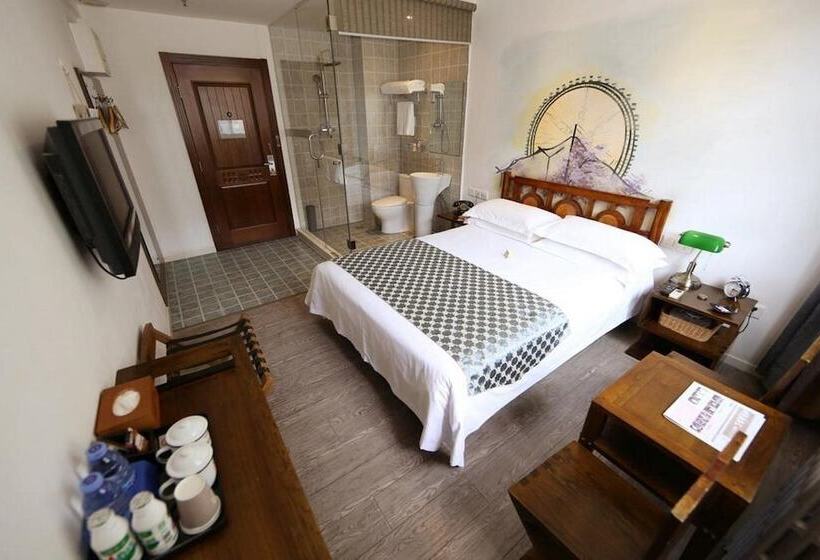 Nostalgia Hotel Beijing Yonghe Lama