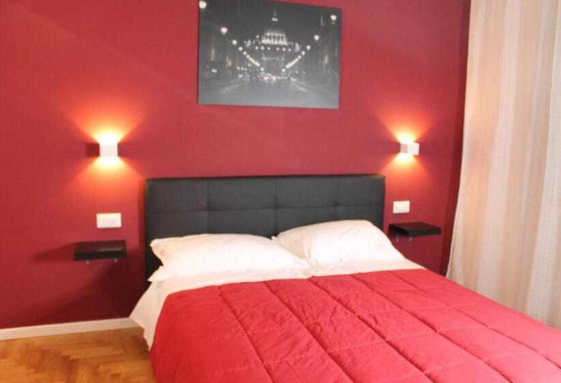 פנסיון Roma Suite Piramide