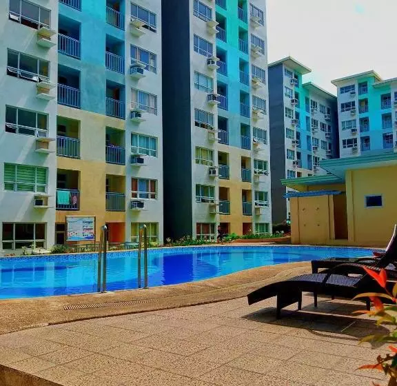 Seawind Condominium By Damosa Land Near Airport