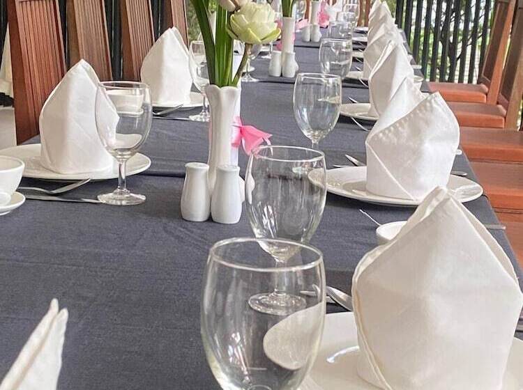 Bed and Breakfast Crystal