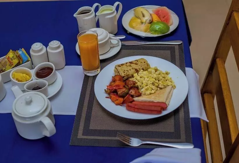 Aamiaismajoitus (B&B) Randa Cottages