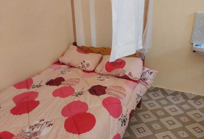 تختخواب و صبحانه Water Point Guest House